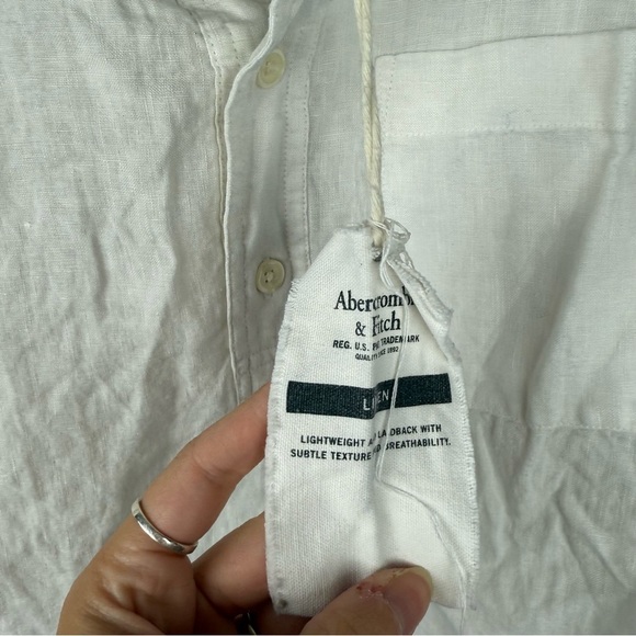 Abercrombie and Fitch NWT white 100% linen top Large - Picture 2 of 5